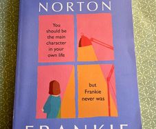 Graham Norton, Signed 'Frankie'
