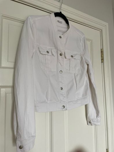 Jacqueline de Yong white denim jacket