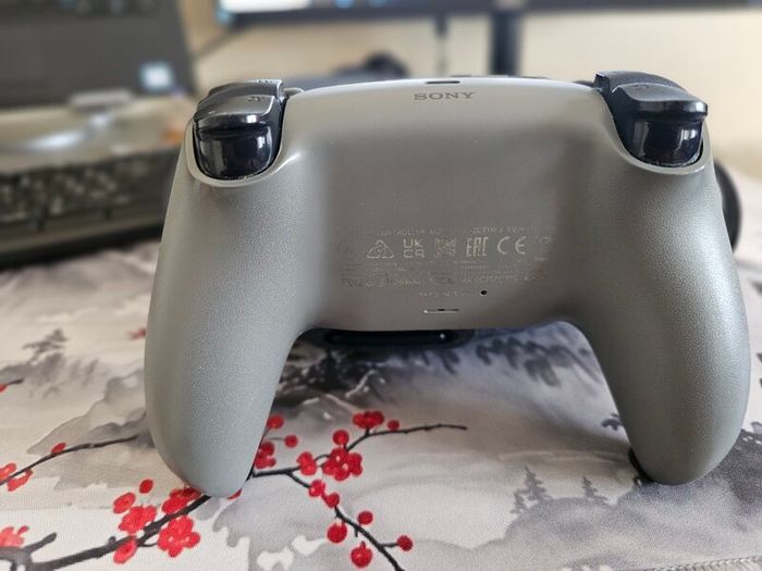 Sony PlayStation 5 DualSense Controller Grey Camo, Lightly Used