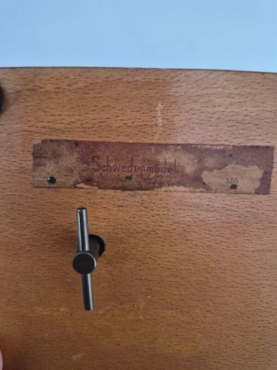 Vintage  Wooden Musical Jewellery Trinket Box