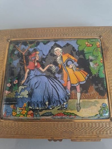 cigarette case 1930s