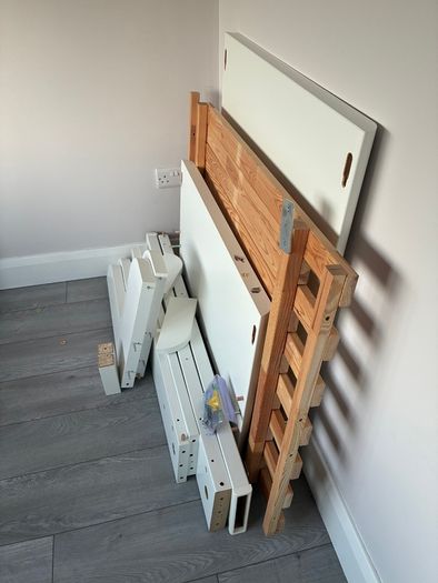 Busunge extendable bed