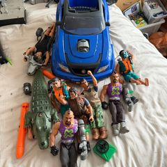 Huge Vintage Action Man Bundle 9 Figures Dr X Two F1 Cars 4x4 Crocodile and Accessories