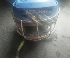 helmet small