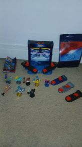 Akedo Arcade Warriors Large Bundle Arena with Sounds, and figures