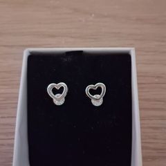 silver heart earrings brand new