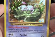 pokemon card mew holo evolutions