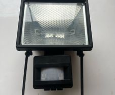 halogen light and sensor