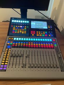 Presonus Studiolive Series 3 16/32 channel Mixer Motorised Faders