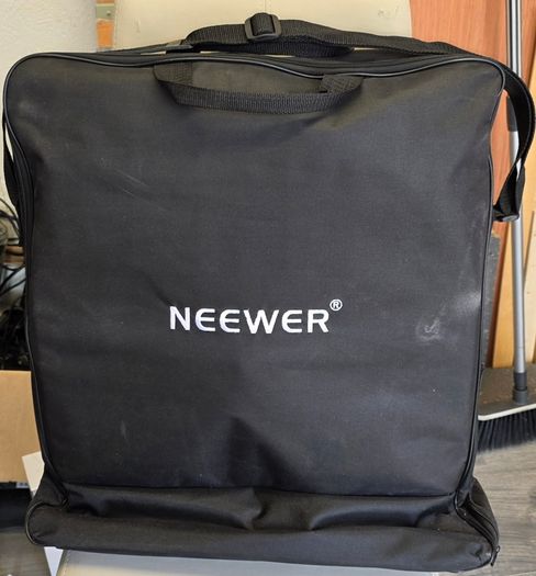 Neewer Ring Light, Tripod & Wall Mount