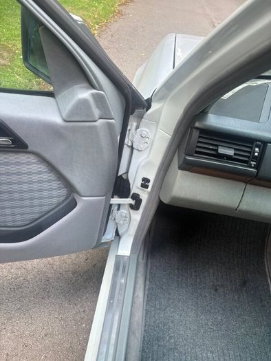 Mercedes-Benz 300D W124