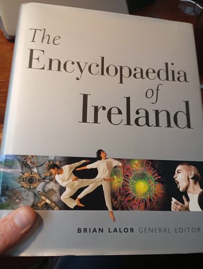 XXL hardback encyclopedia of Ireland