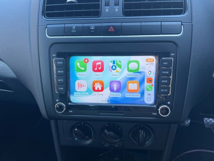 2013 Volkswagen Polo