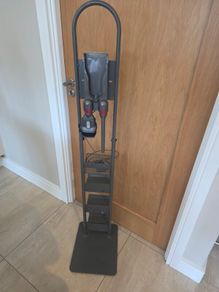 Dyson Stand