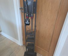 Dyson Stand