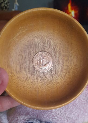 3 Small Wooden bowls, gobble and trinket box