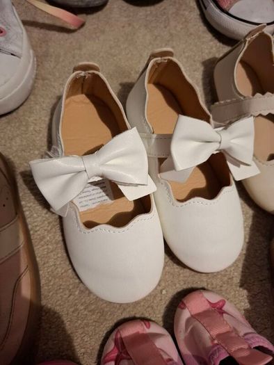 girl's shoes toddler size 6 - 8