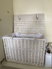Large White Wicker Stoage Basket