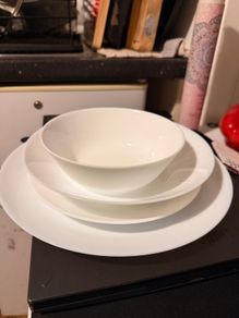 Set of plates