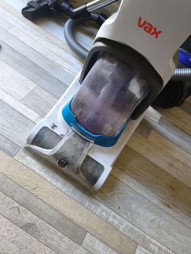 Carpet Cleaner