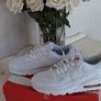 Brand new Nike airmaxx 8 Image 4