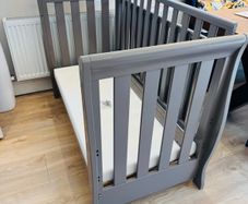 Obaby Stamford Classic Cot Bed - Grey