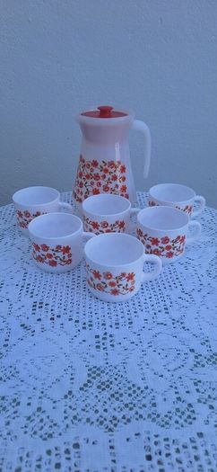 Vintage  1970s Arcopal France Milk Glass Jug and Cups Set