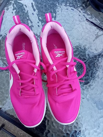 Women's trainers