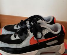 Boys nike air 90