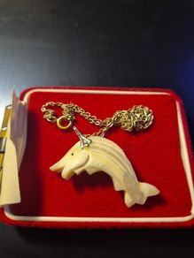 1960s Vintage Mother of Pearl Carved Necklace