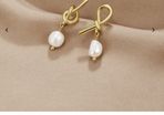 earrings gold with pearl