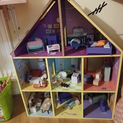Peppa pig house