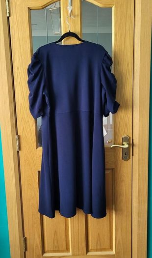 CurveWow navy dress, Size 30-32, BNWT