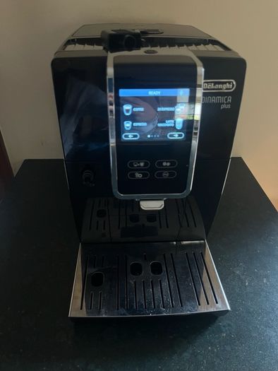 DeLonghi coffee machine
