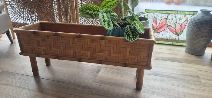 Mid Century Planter
