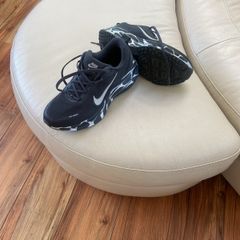 Nike Vomero Plus