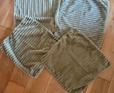 Soft Velour Moss Green Cushion Covers x4