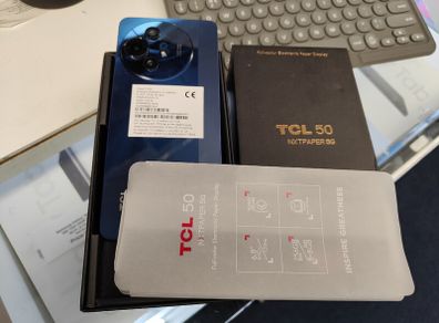 TCL 50 NxtPaper 5G Moon Gray 256GB + 8GB Dual-SIM Unlocked (New Display Technology)