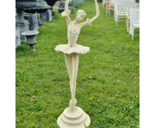 Ballerina Leaning CH R 1886 L