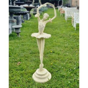 Ballerina Leaning CH R 1886 L