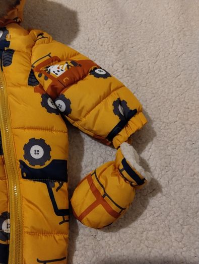 Waterproof Warm Fleece lined hooded SnowSuit & Mitten set