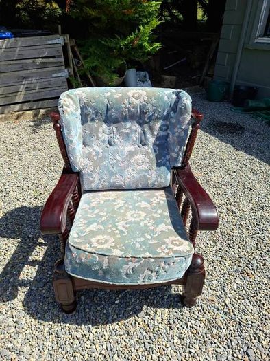 Suite of furniture