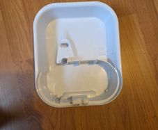 cat fountain and automatic feeder