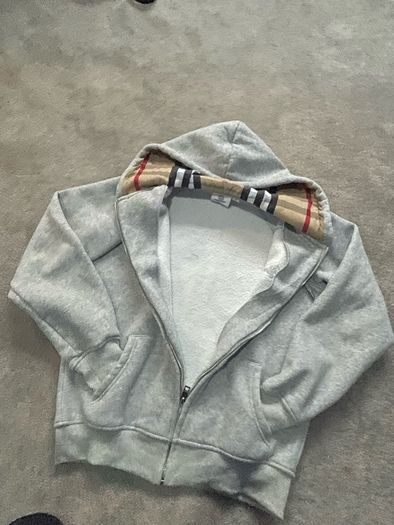 Burberry jumper new