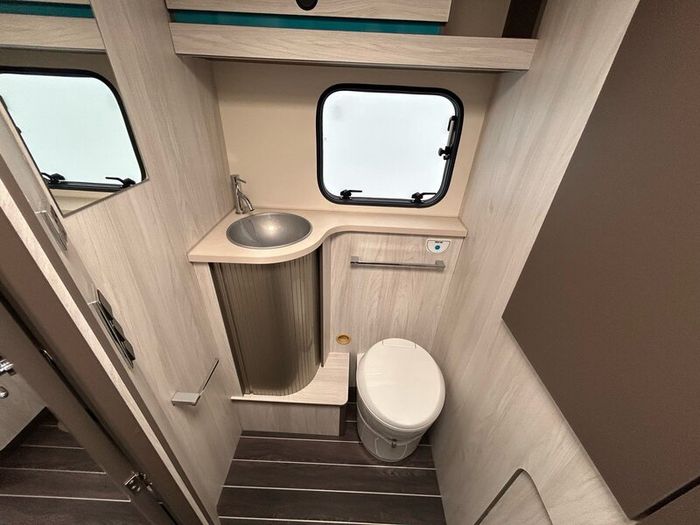 Camper Van