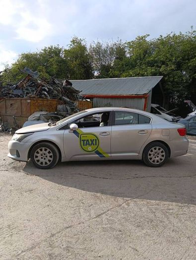 Breaking Toyota avensis 2014 diesel