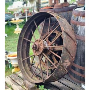 Large Heavy Cast Iron Wheel KAS1244