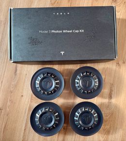 Tesla Model 3 Photon Wheel Cap Kit
