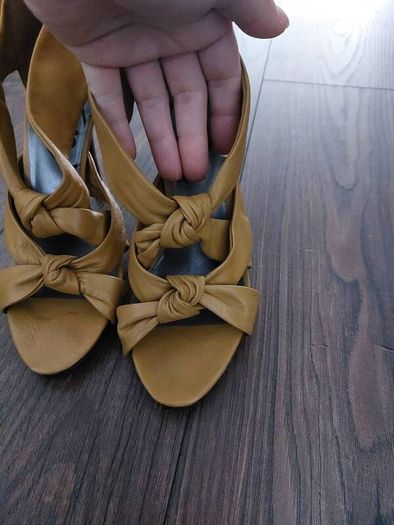Schuh - Uk6