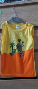 summer top   fits 2-3 years old NEW